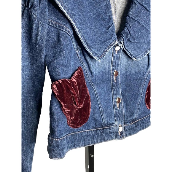Vintage 90s Y2k Women's Velvet Trim Denim Jacket size 12 vamp Fairy whimsigoth - Picture 3 of 7